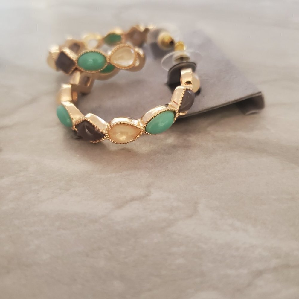 ✨ NEW Talbots Blue Gold Resin Hoop Drop Dangle Earrings ✨ - Picture 3 of 7